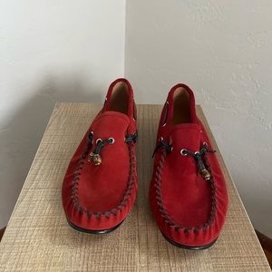 Size 8.5 Gucci loafers